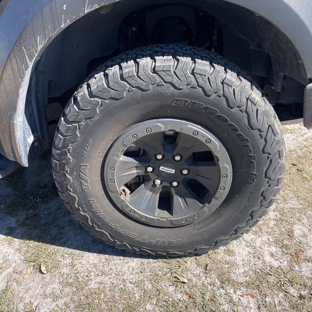 2018 Ford F-150 - Image 9