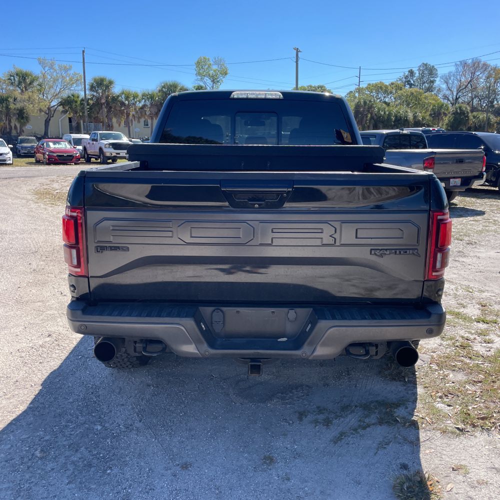 2018 Ford F-150 - Image 38