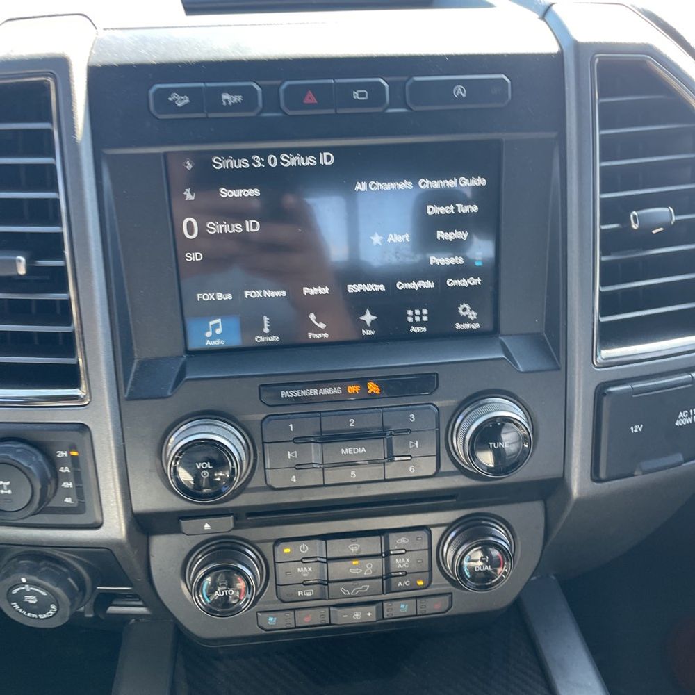 2018 Ford F-150 - Image 40