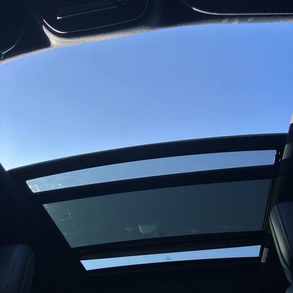 2025 Ford F-150 - Image 40