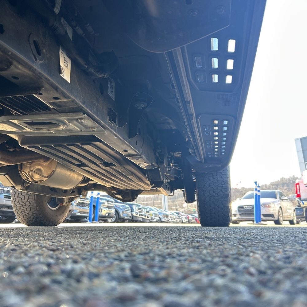 2025 Ford F-150 - Image 50