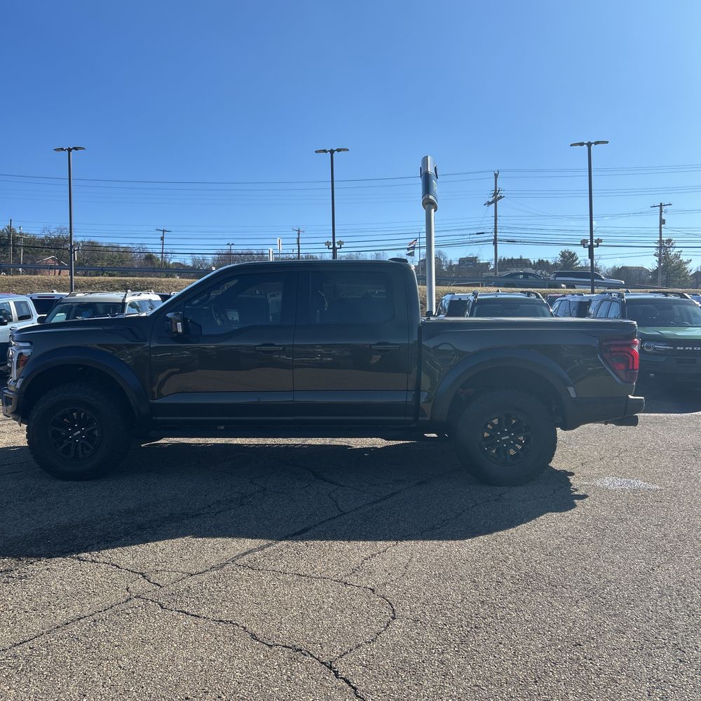 2025 Ford F-150 - Image 54