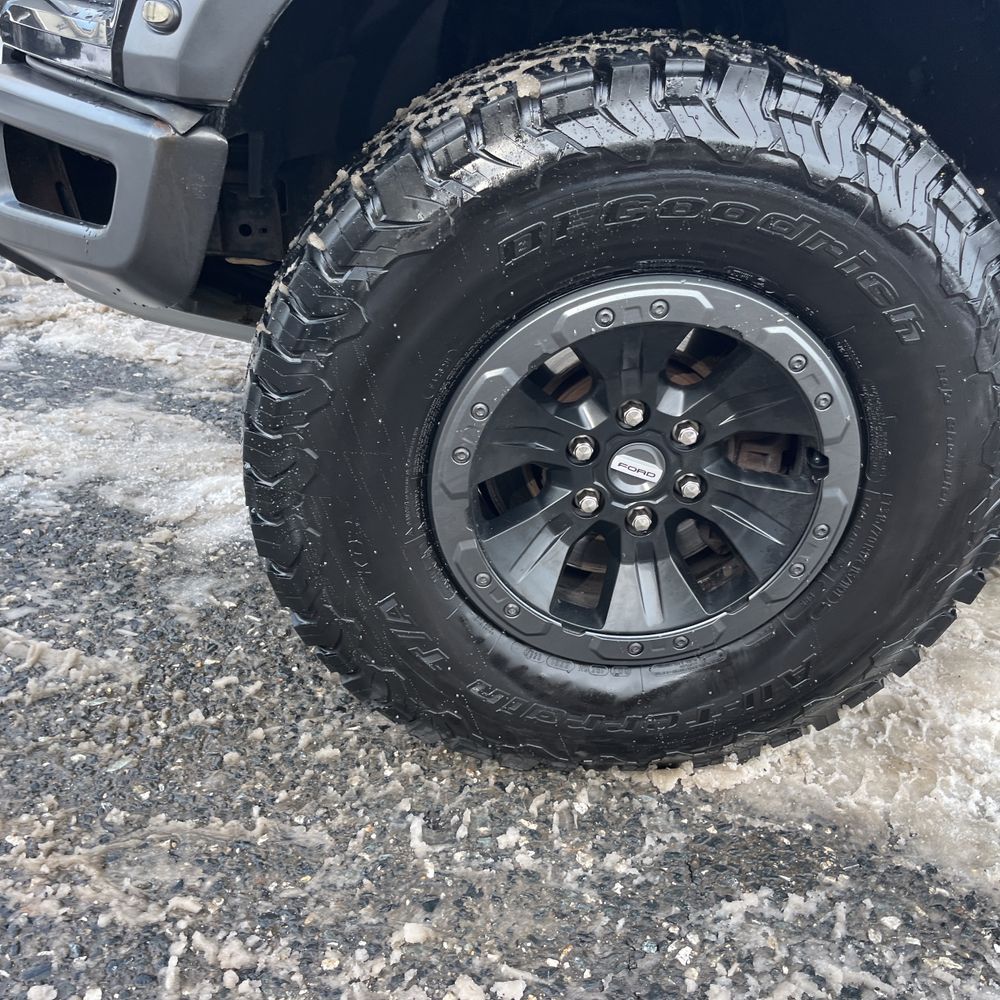 2018 Ford F-150 - Image 47