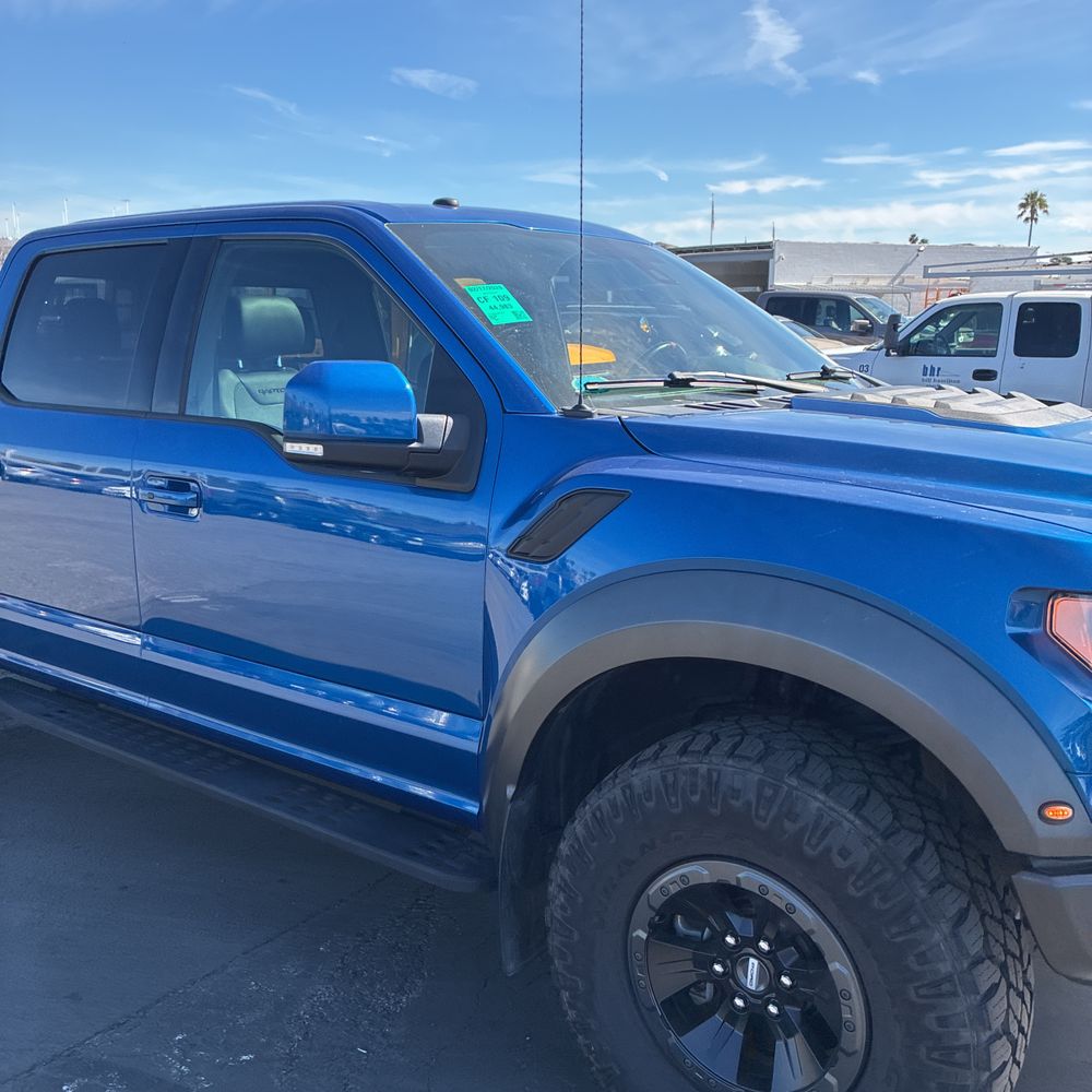 2018 Ford F-150 - Image 12