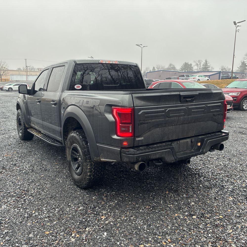 2018 Ford F-150 - Image 44