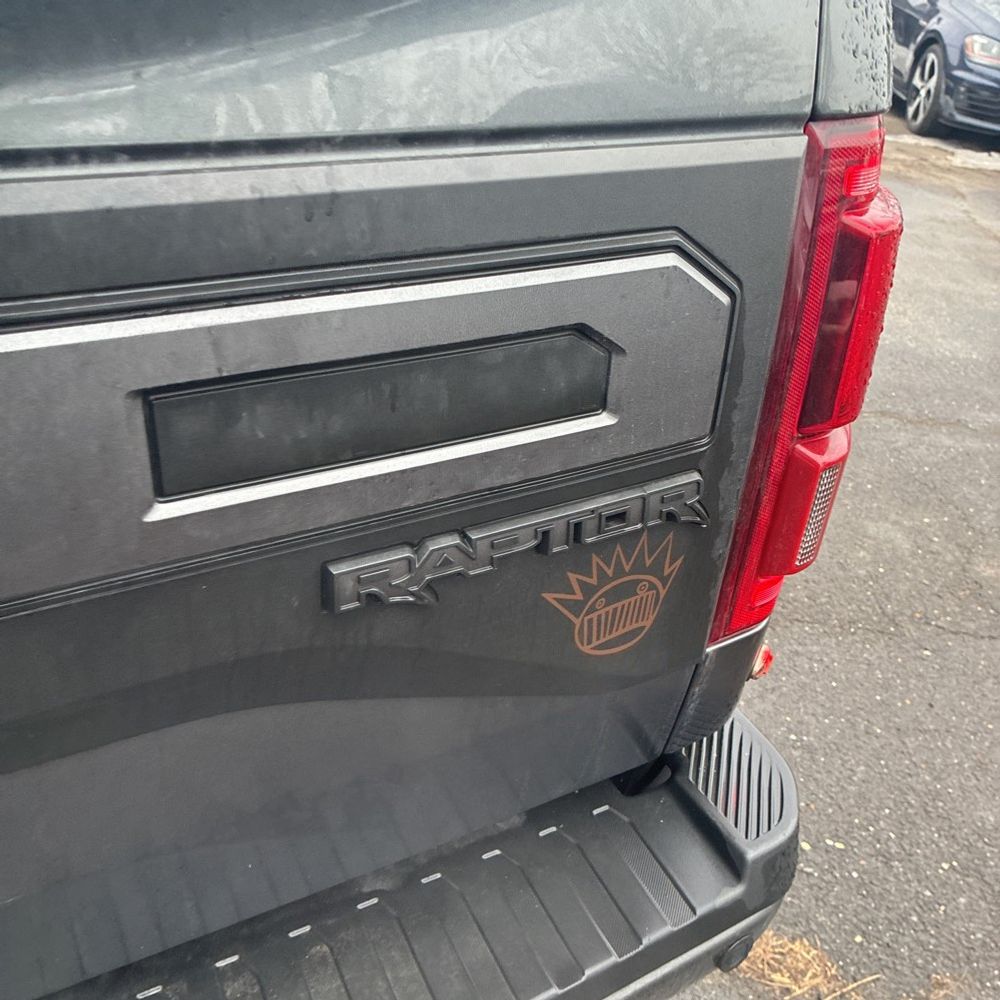 2019 Ford F-150 - Image 28