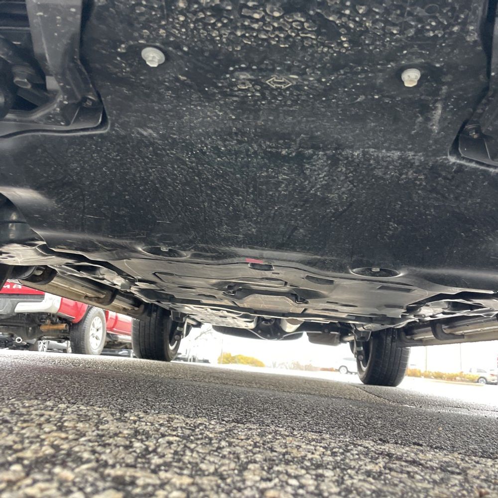 2024 Lexus LX 600 - Image 6