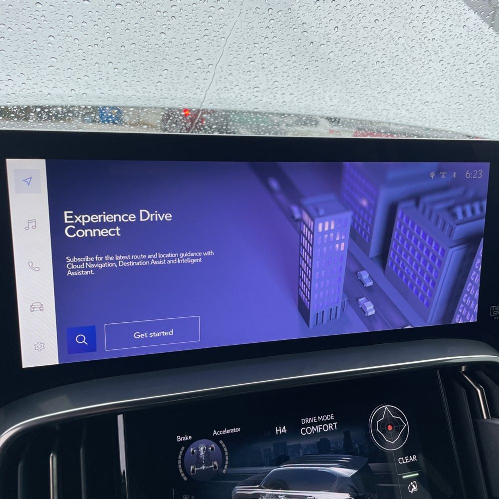 2024 Lexus LX 600 - Image 11