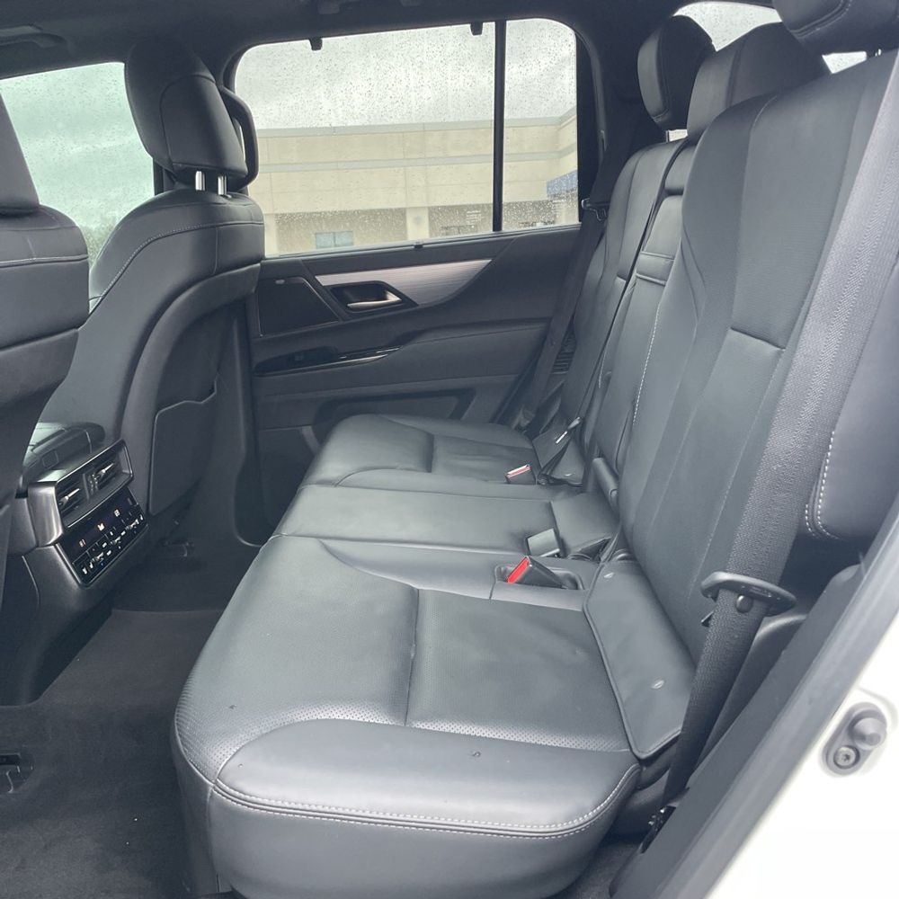 2024 Lexus LX 600 - Image 14
