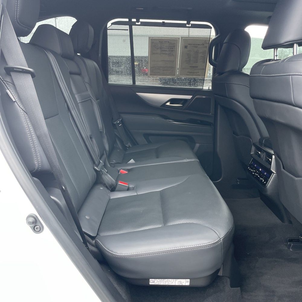 2024 Lexus LX 600 - Image 21