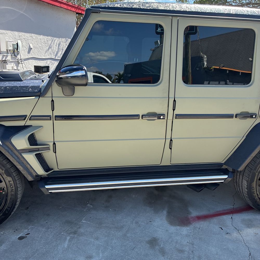 2005 Mercedes-Benz G-Class - Image 3