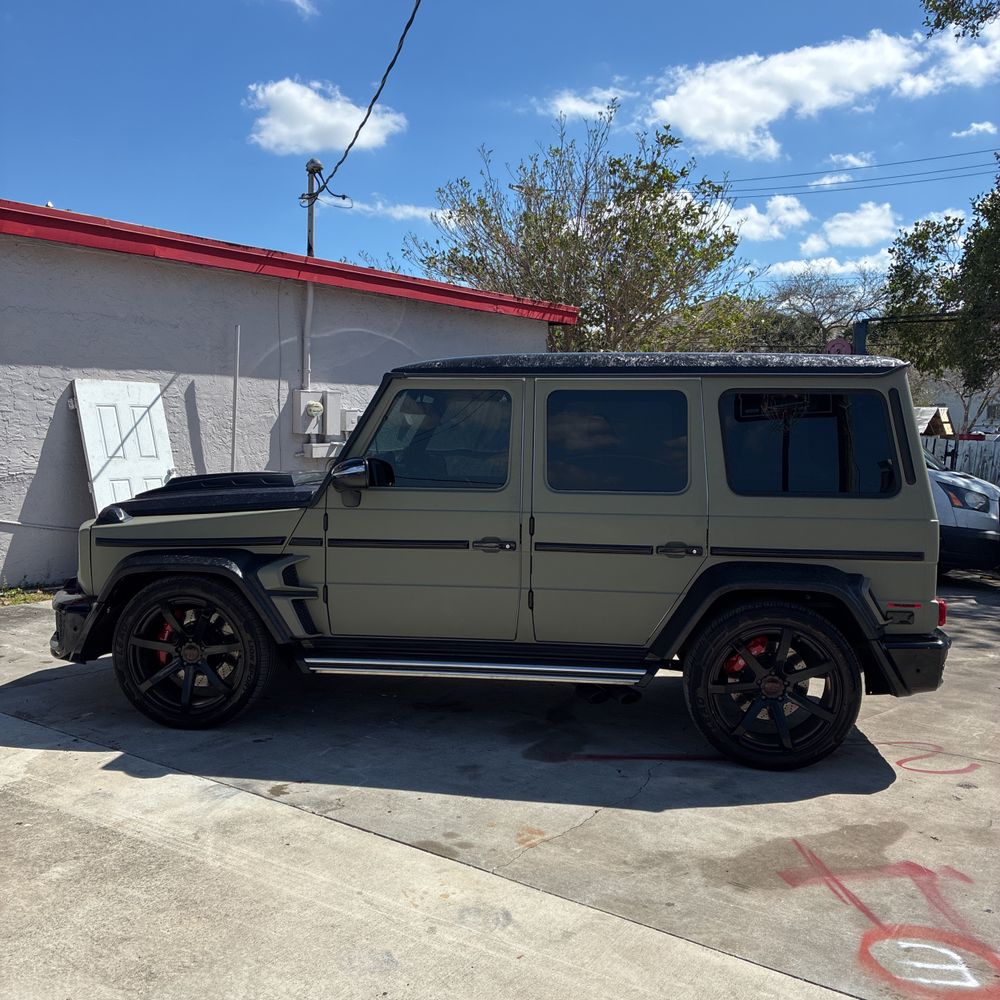2005 Mercedes-Benz G-Class - Image 32