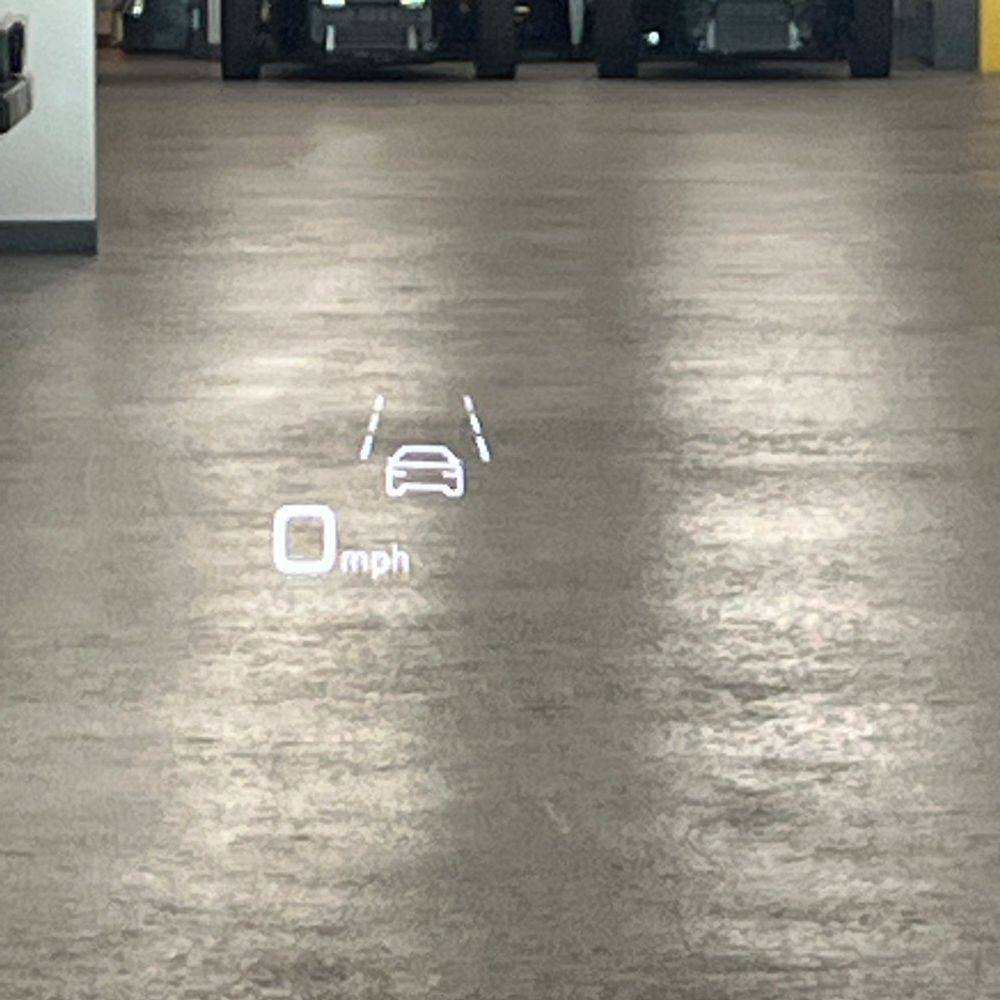 2024 Audi RS Q8 - Image 27