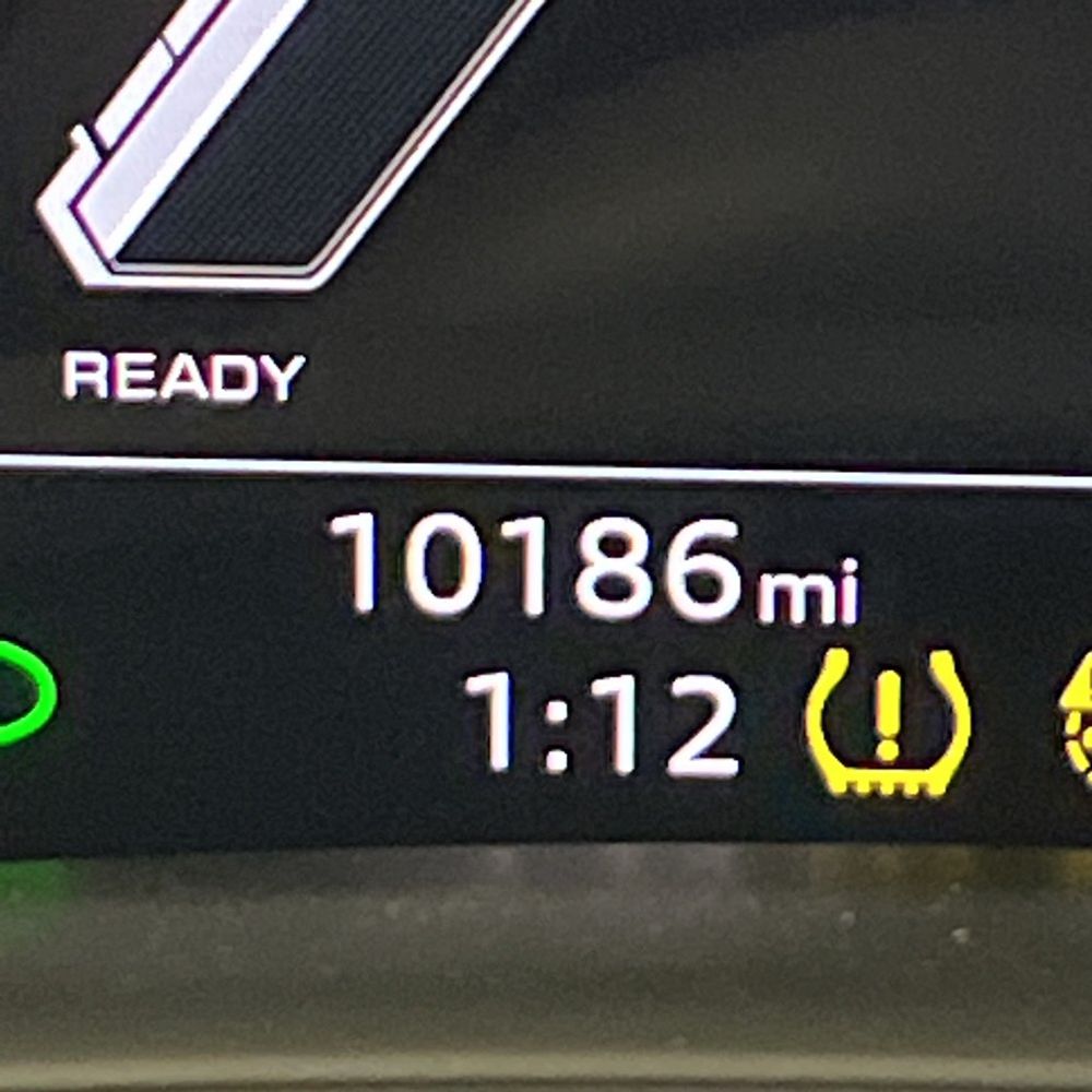 2024 Audi RS Q8 - Image 36