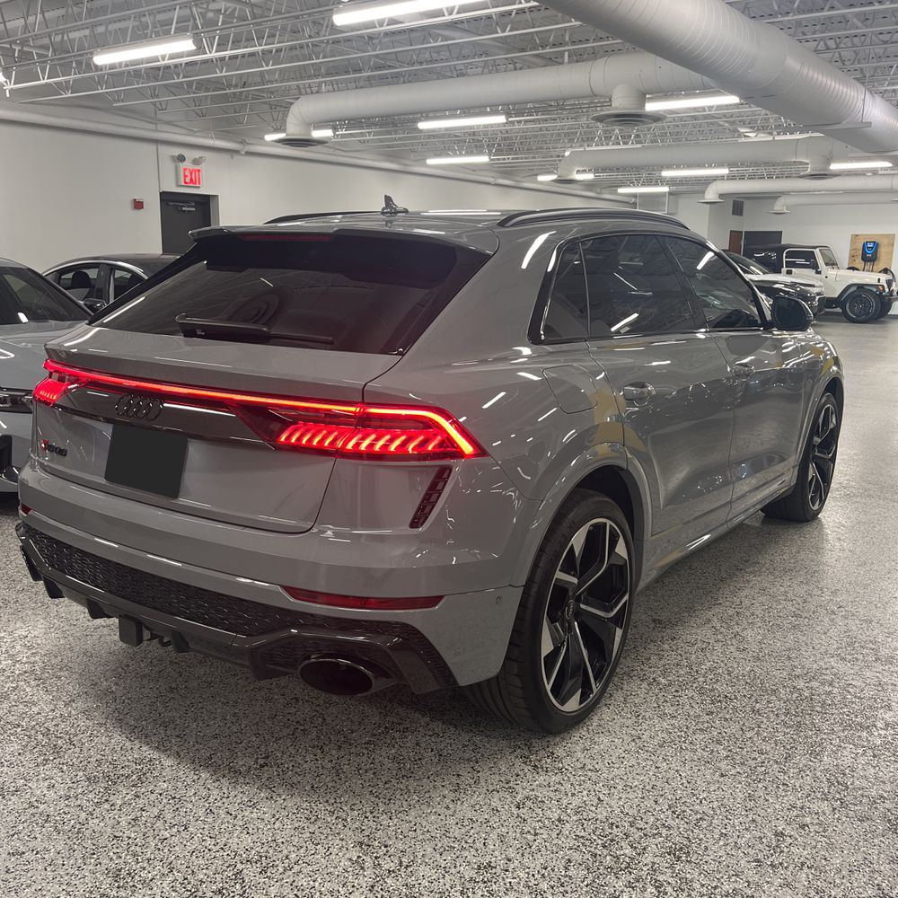 2024 Audi RS Q8 - Image 43