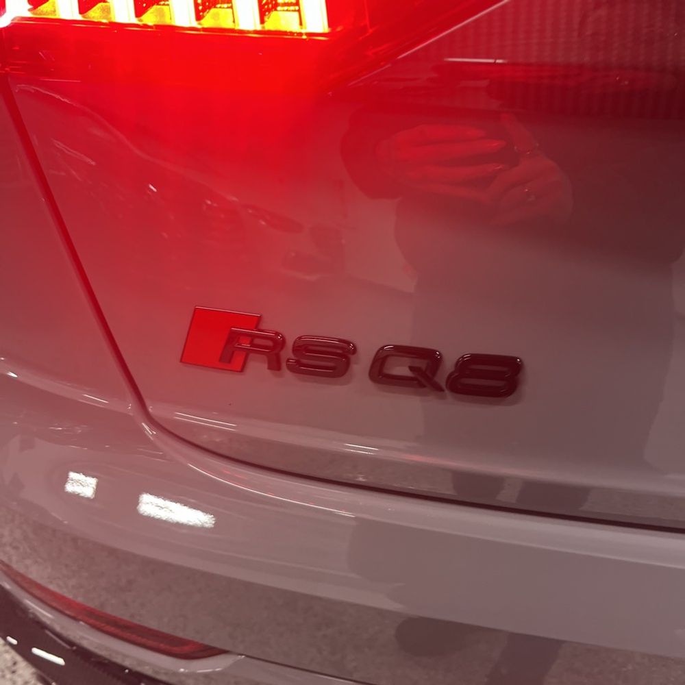 2024 Audi RS Q8 - Image 52