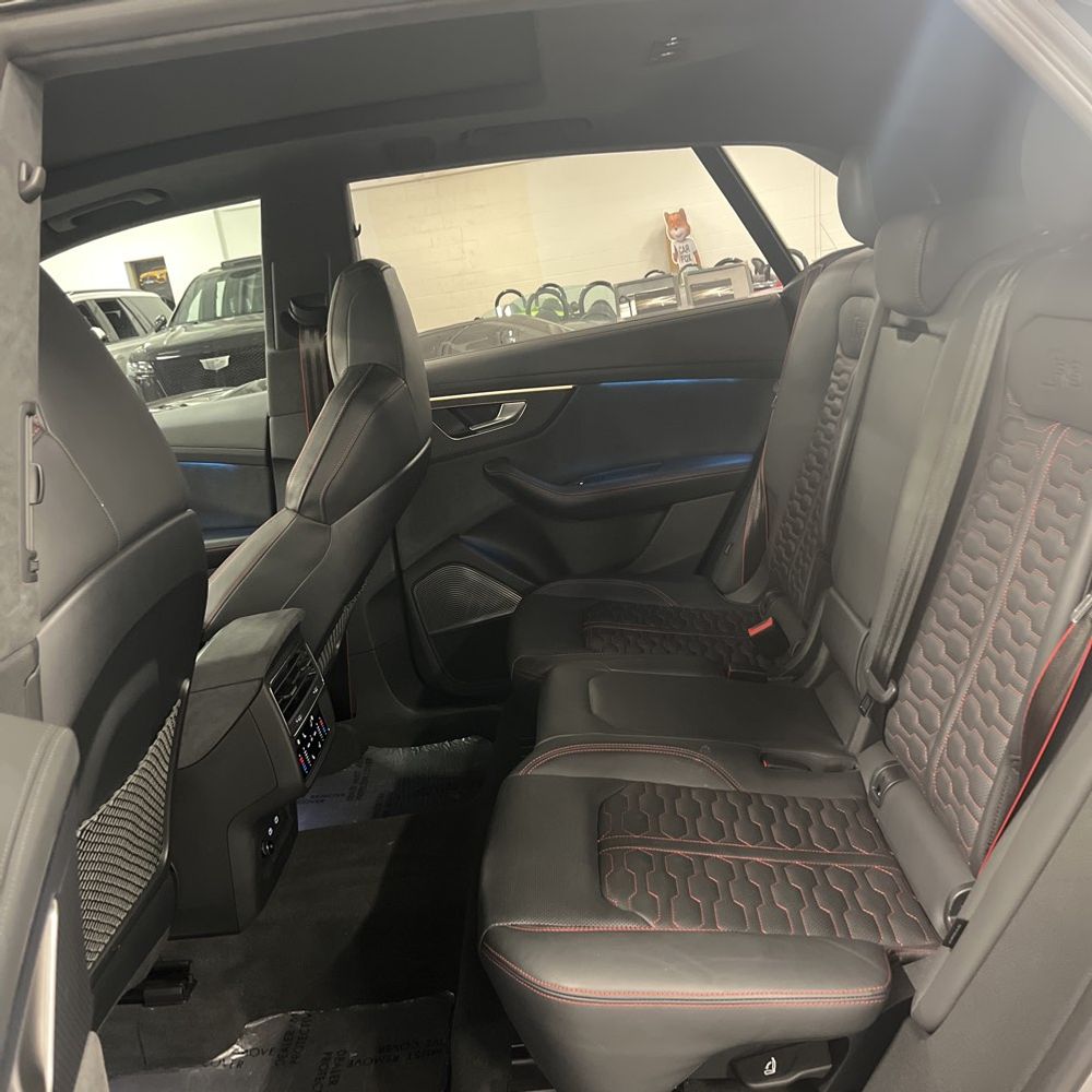 2024 Audi RS Q8 - Image 55