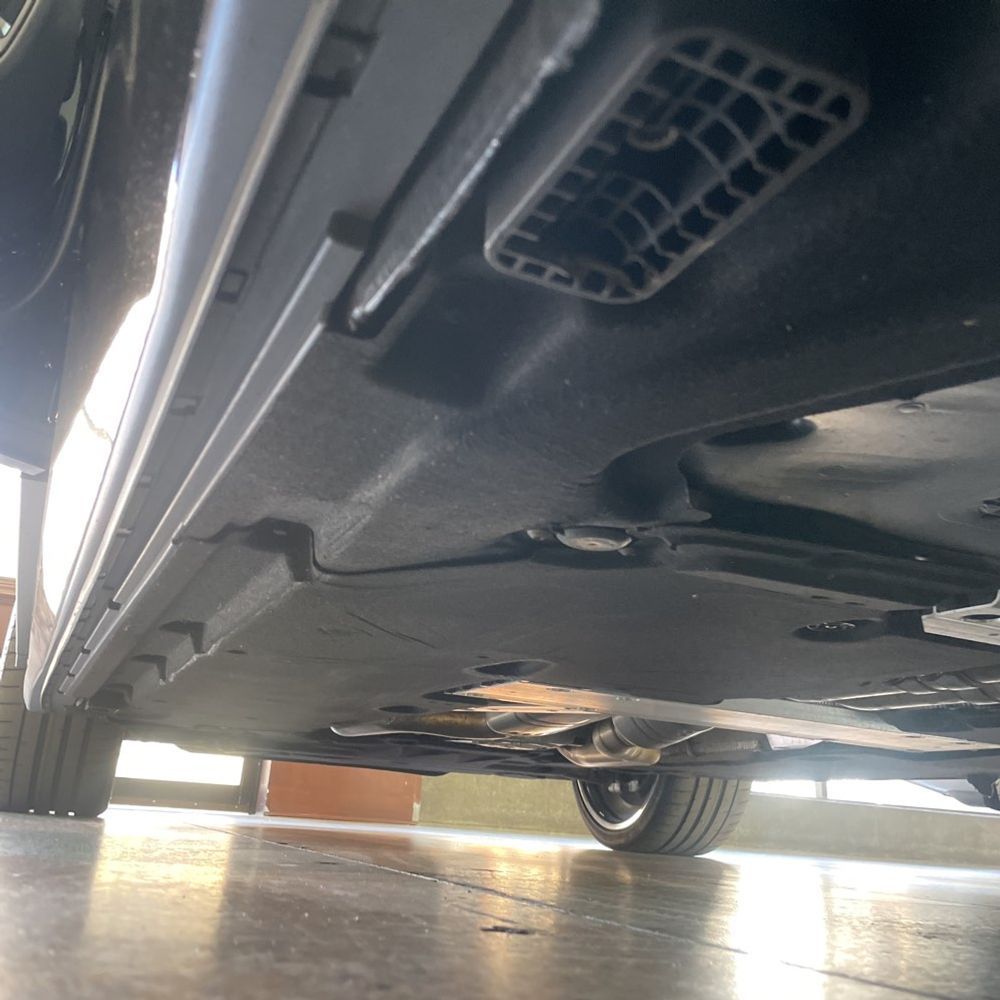 2023 Audi S8 - Image 9