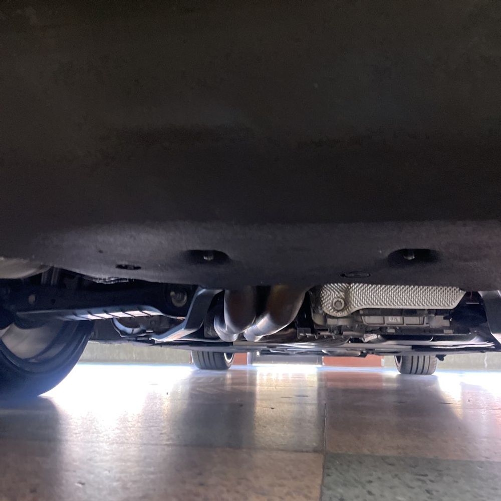 2023 Audi S8 - Image 11