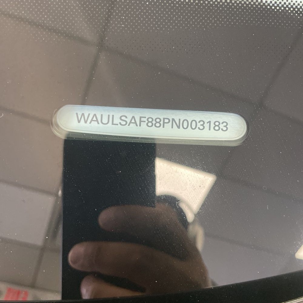 2023 Audi S8 - Image 23