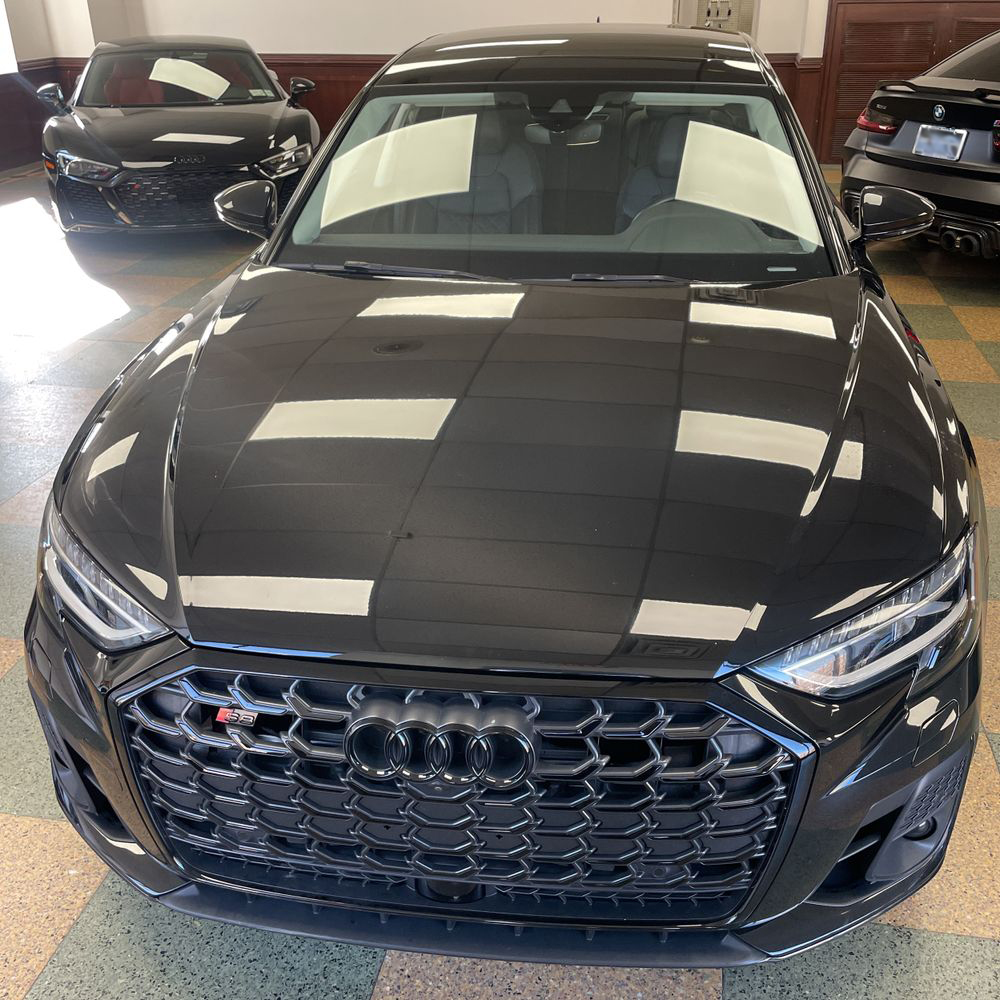 2023 Audi S8 - Image 31