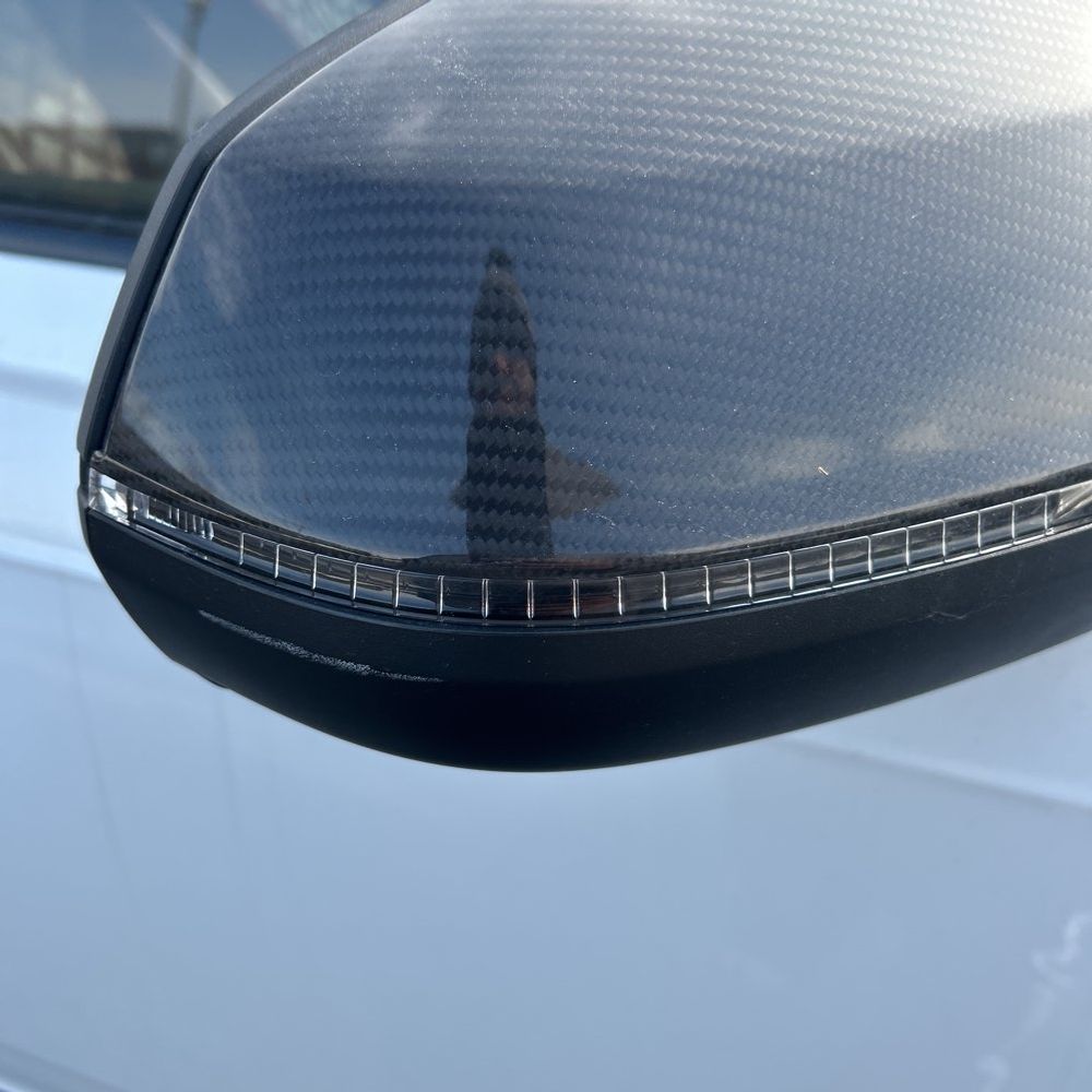 2023 Audi SQ7 - Image 2