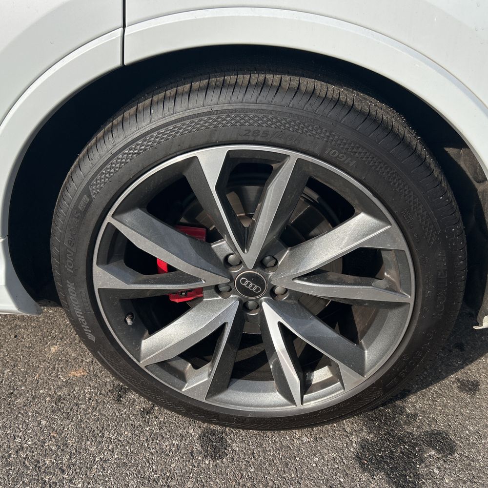 2023 Audi SQ7 - Image 4