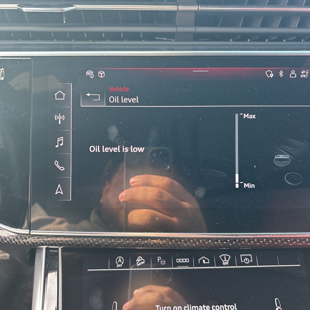 2023 Audi SQ7 - Image 8