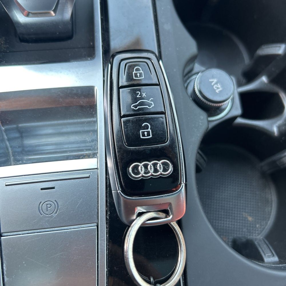 2023 Audi SQ7 - Image 21