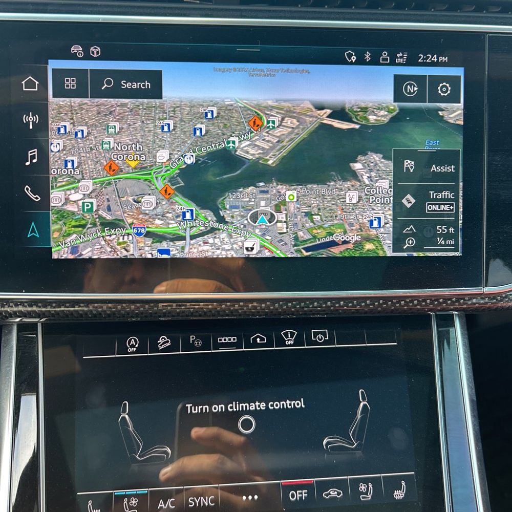 2023 Audi SQ7 - Image 43