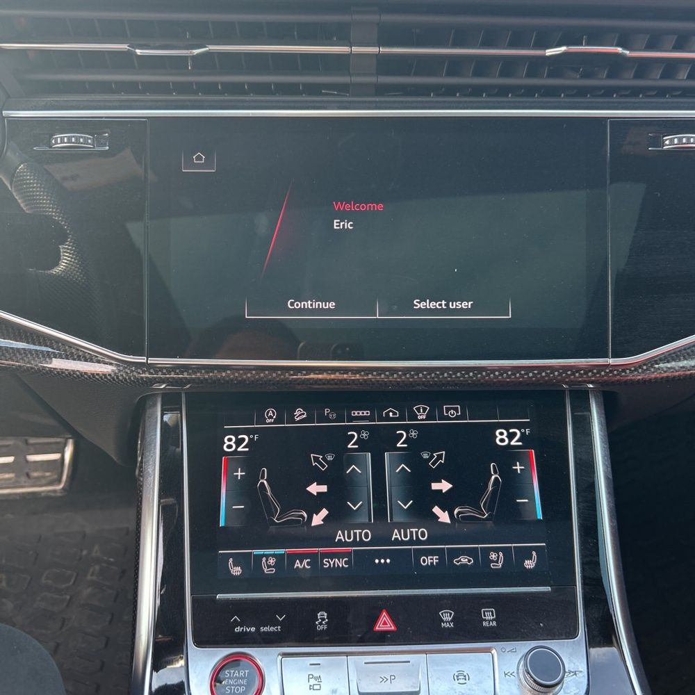 2023 Audi SQ7 - Image 44