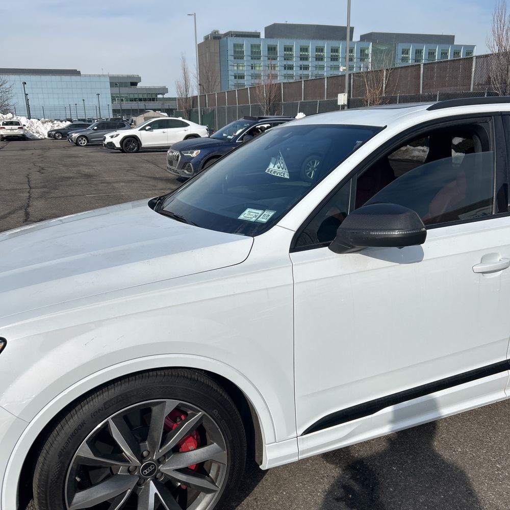 2023 Audi SQ7 - Image 48