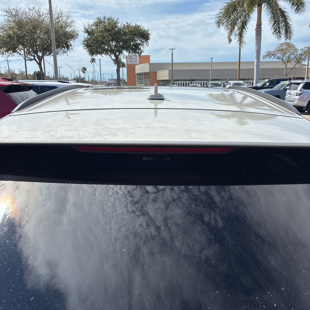 2023 Audi Q8 - Image 5