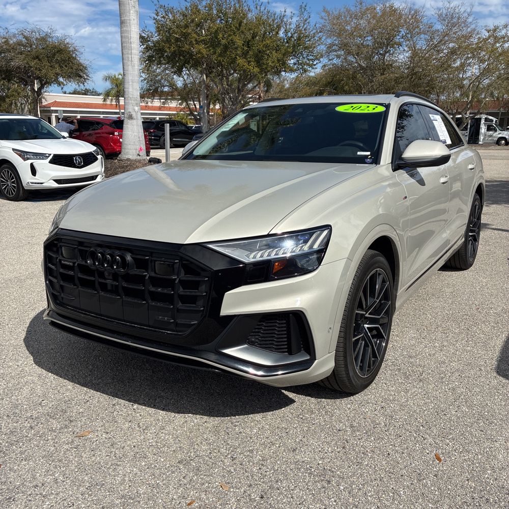 2023 Audi Q8