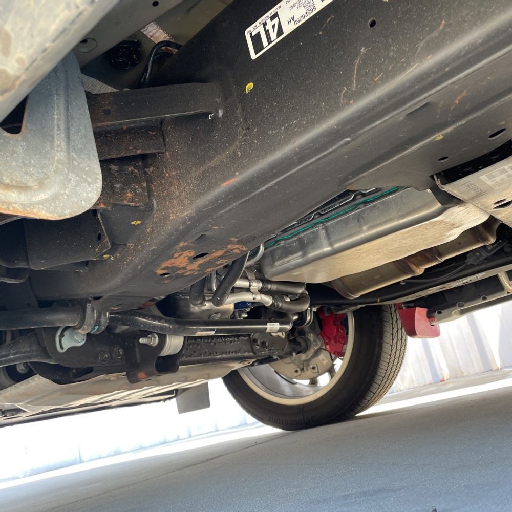 2024 Cadillac Escalade ESV - Image 2