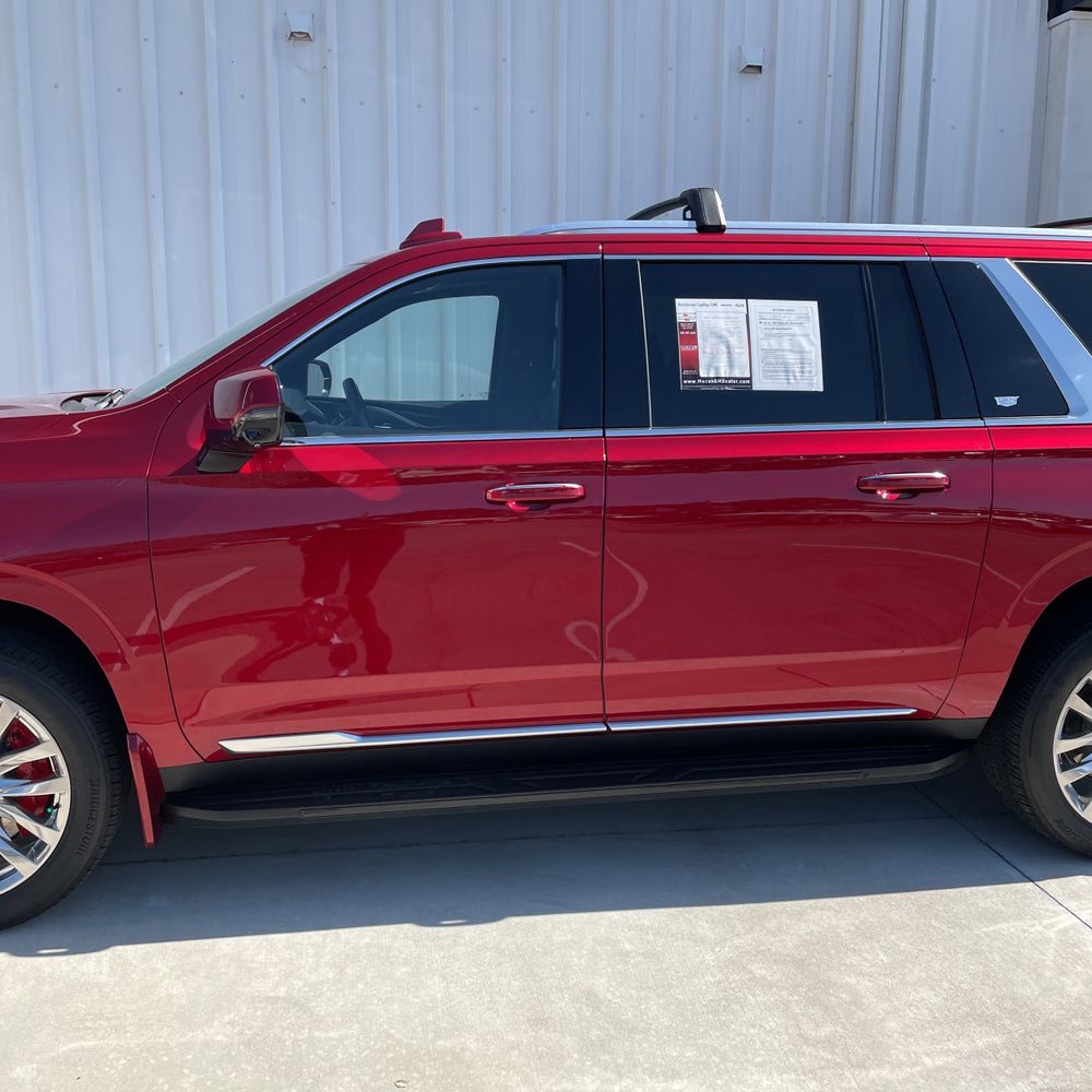 2024 Cadillac Escalade ESV - Image 24