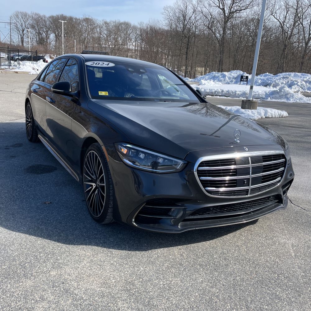 2023 Mercedes-Benz S-Class - Image 2