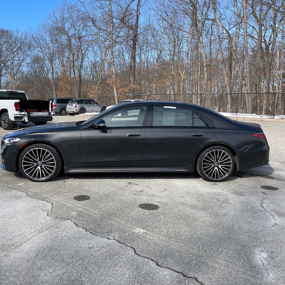 2023 Mercedes-Benz S-Class - Image 10