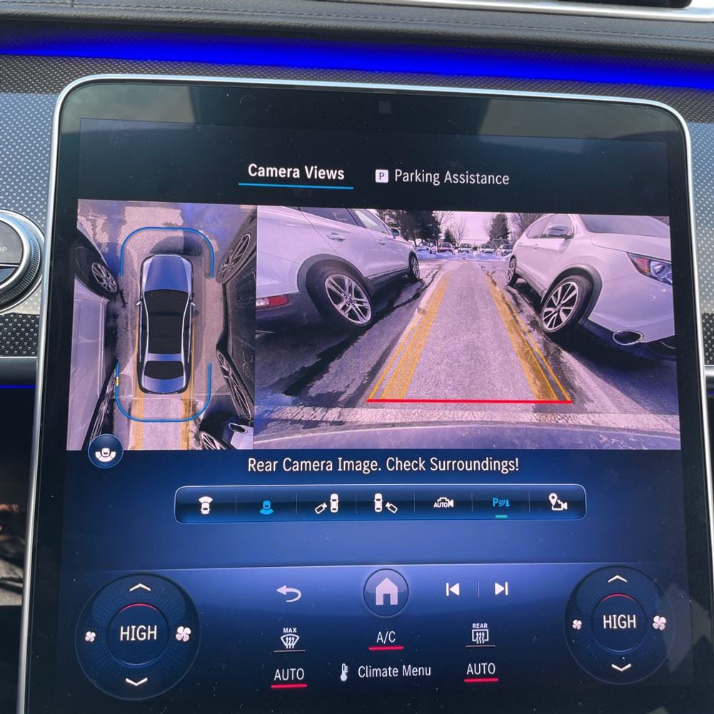 2023 Mercedes-Benz S-Class - Image 23