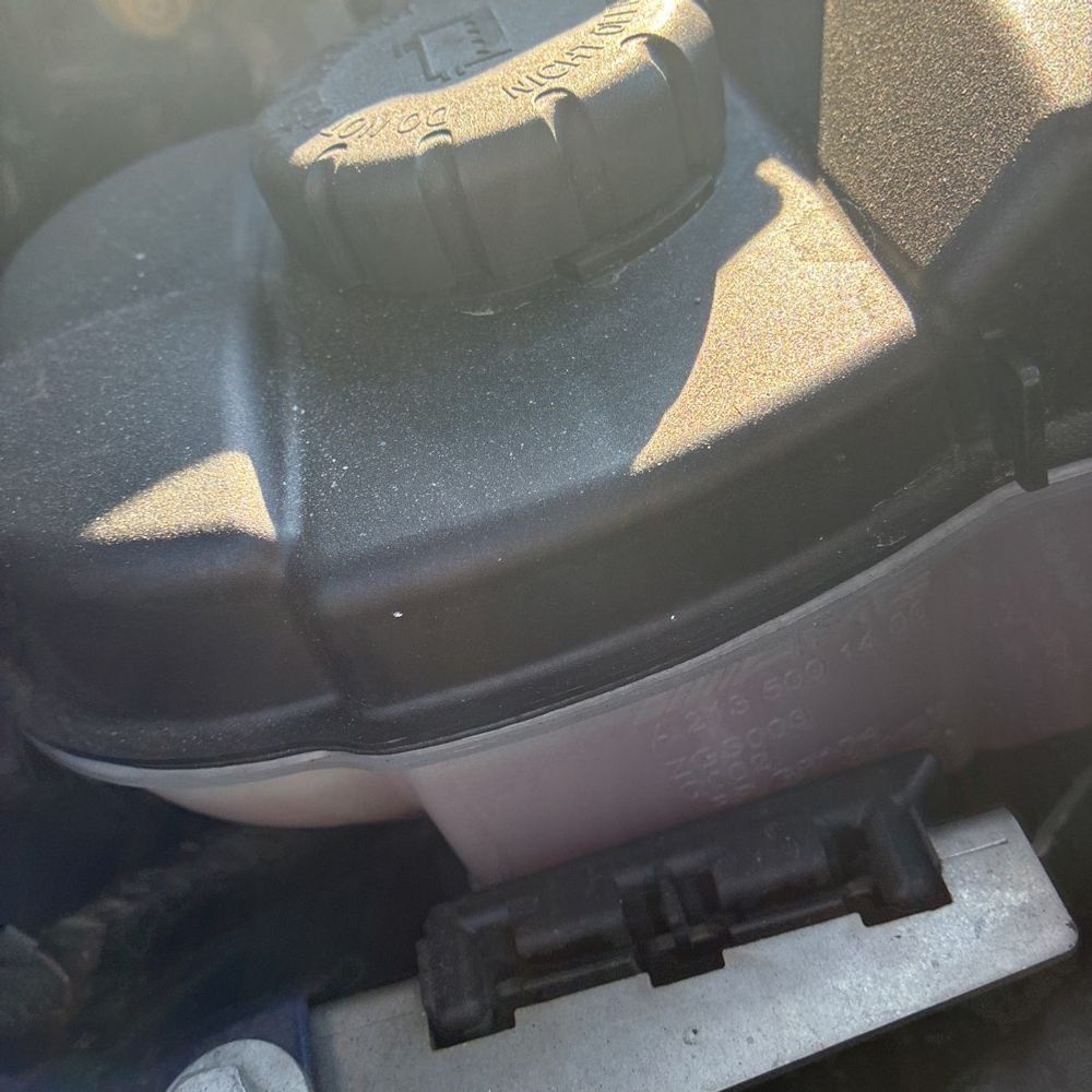 2020 Mercedes-Benz AMG GT - Image 29