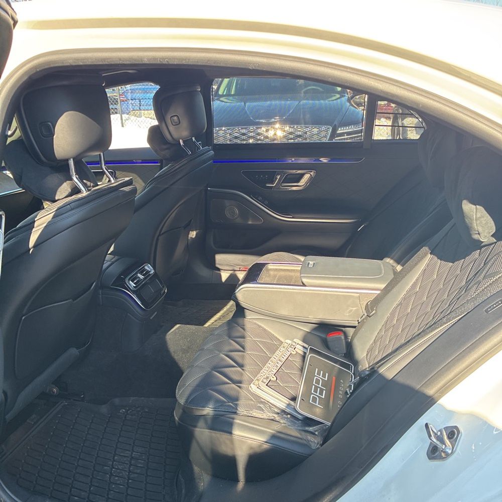 2023 Mercedes-Benz S-Class - Image 9