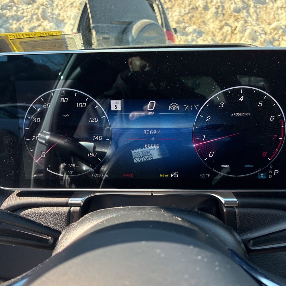 2023 Mercedes-Benz S-Class - Image 23