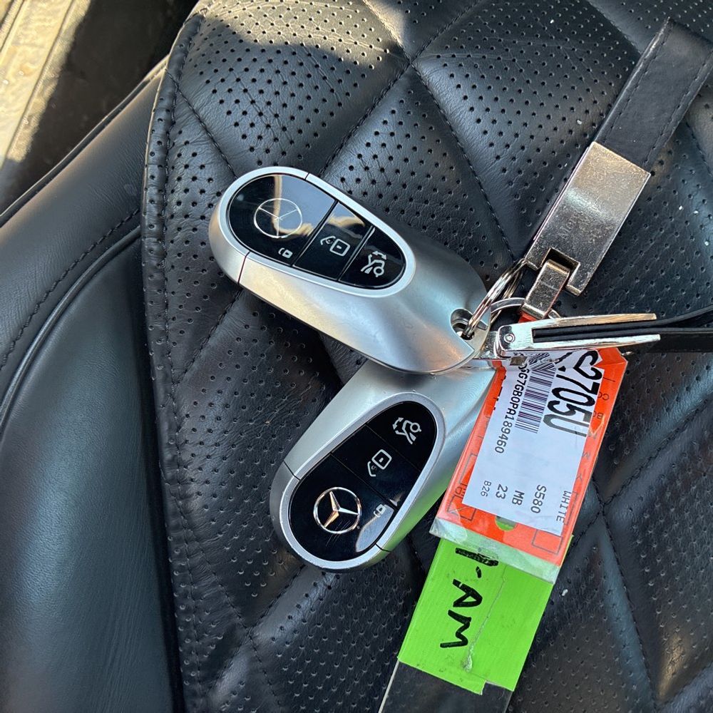 2023 Mercedes-Benz S-Class - Image 60