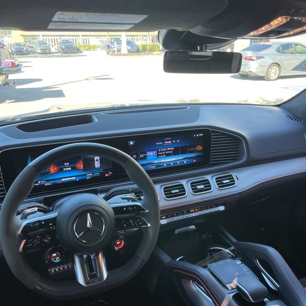 2024 Mercedes-Benz GLE - Image 5