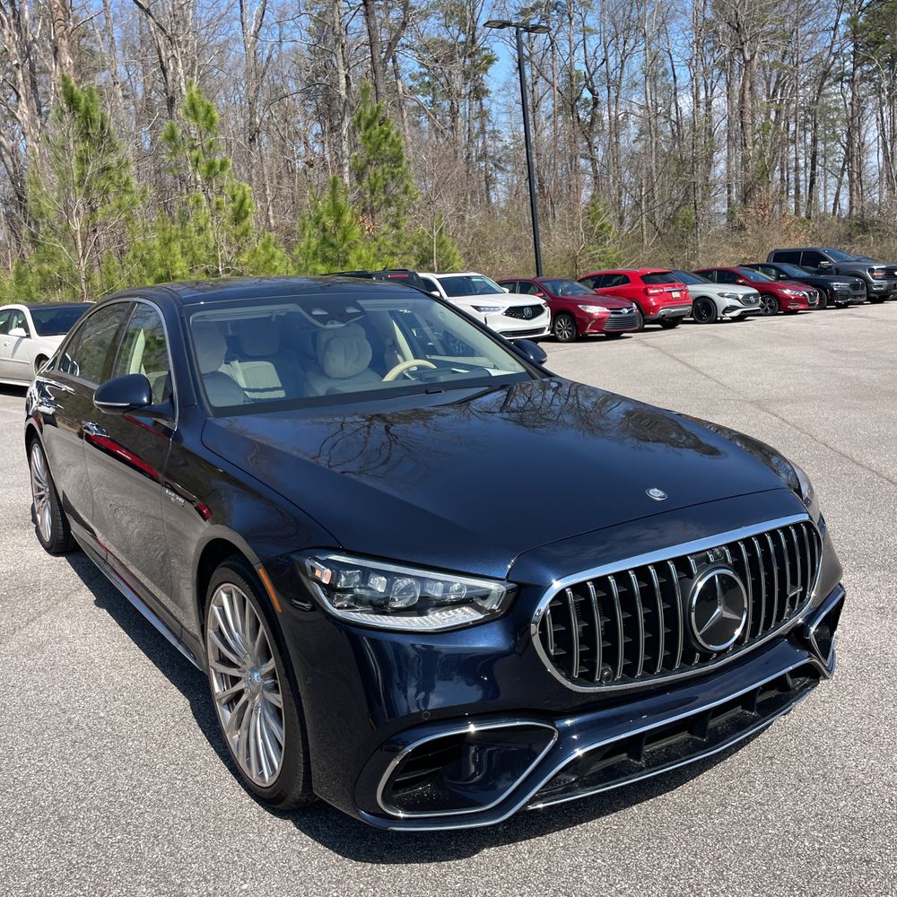 2025 Mercedes-Benz AMG S 63 E - Image 6