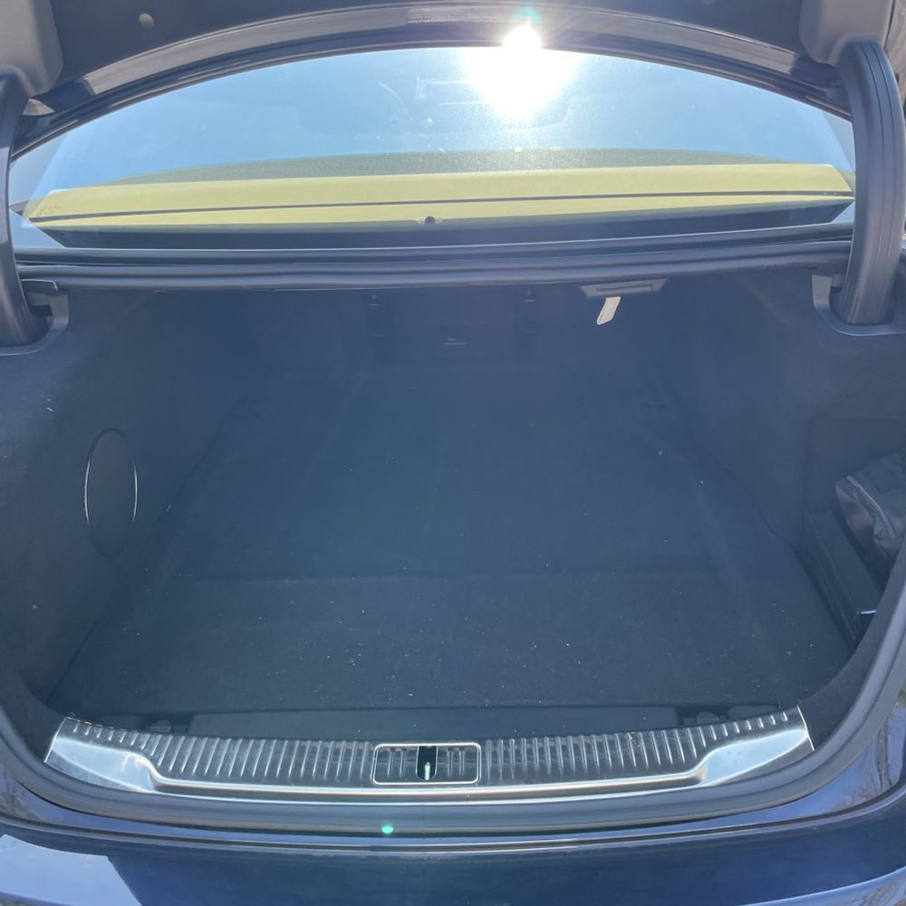 2025 Mercedes-Benz AMG S 63 E - Image 17