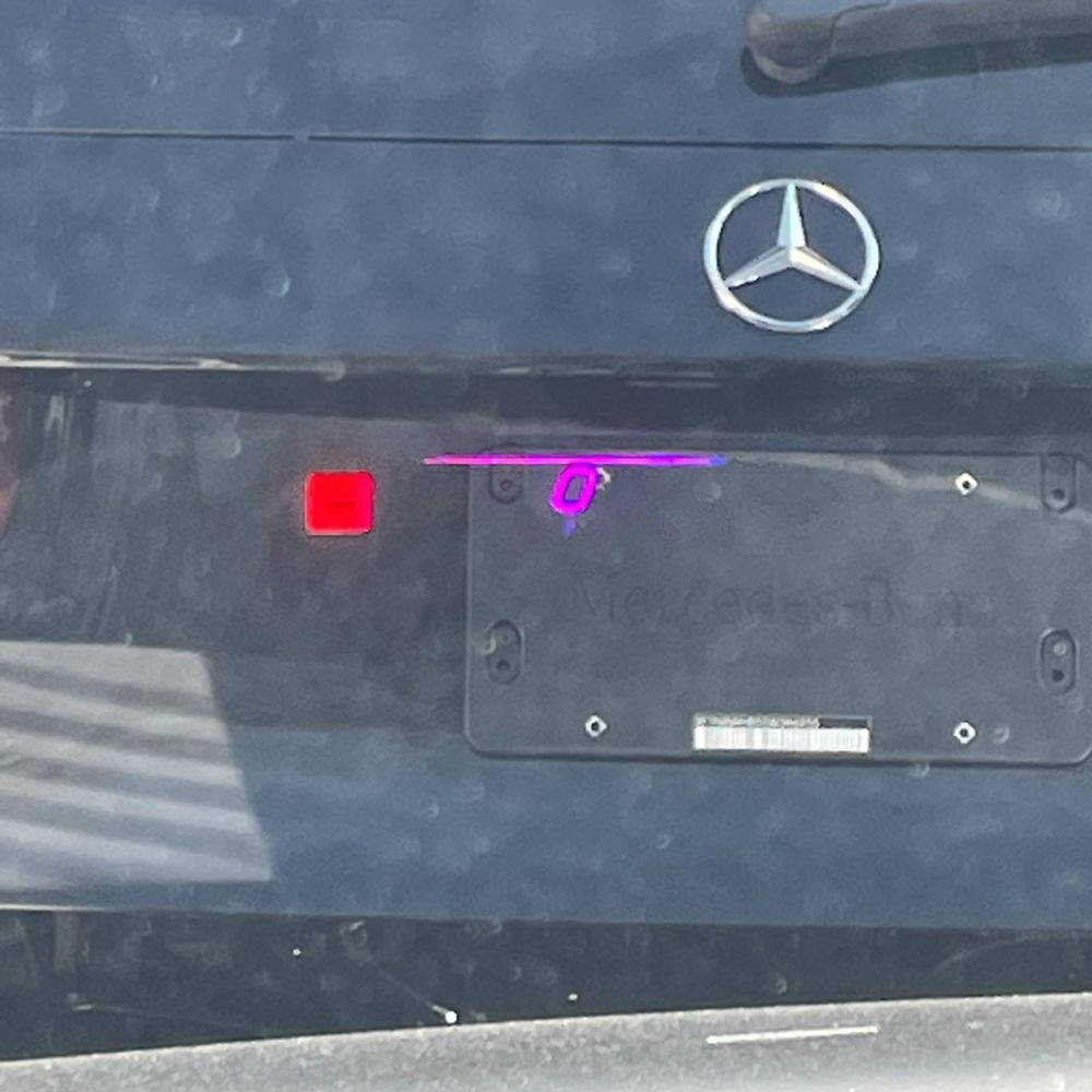 2025 Mercedes-Benz AMG S 63 E - Image 32