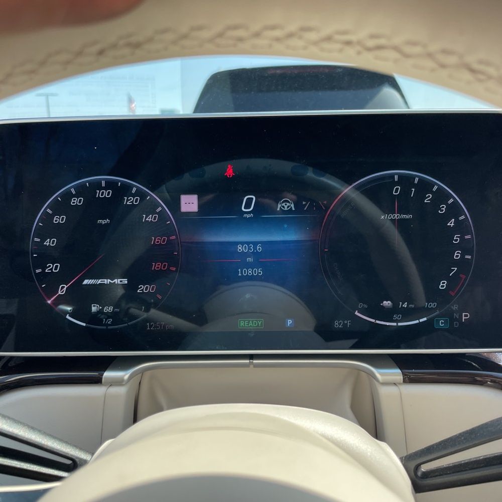 2025 Mercedes-Benz AMG S 63 E - Image 41