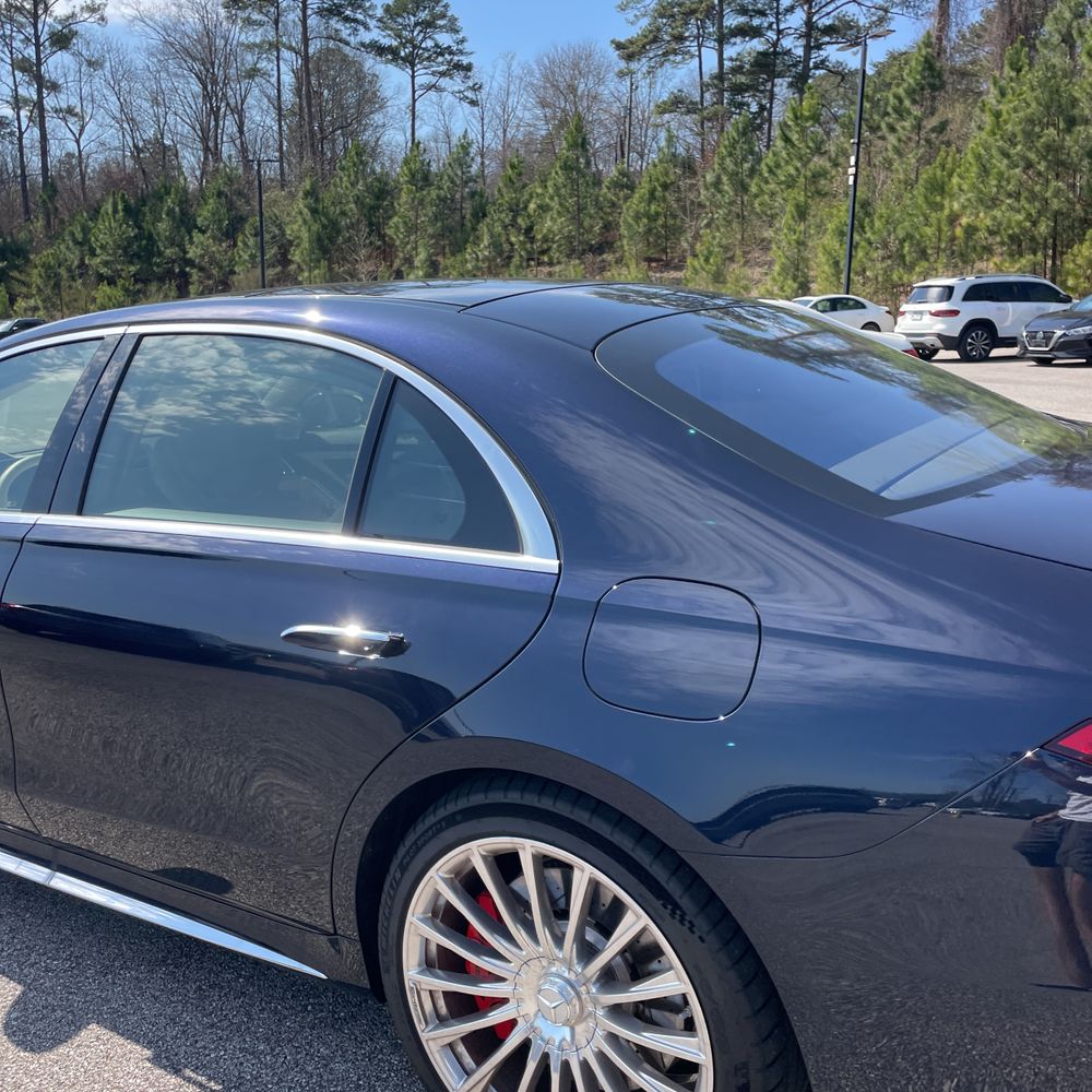 2025 Mercedes-Benz AMG S 63 E - Image 46