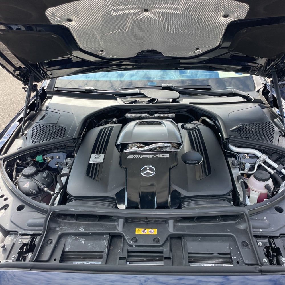 2025 Mercedes-Benz AMG S 63 E - Image 47
